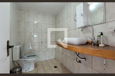 Casa para alugar com 300m², 3 quartos e 4 vagasLavabo