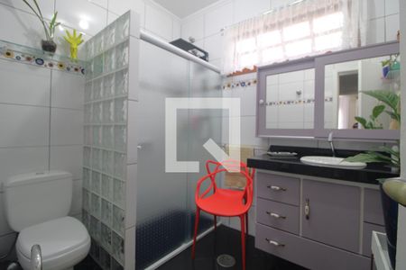 Casa à venda com 200m², 3 quartos e 3 vagasBanheiro