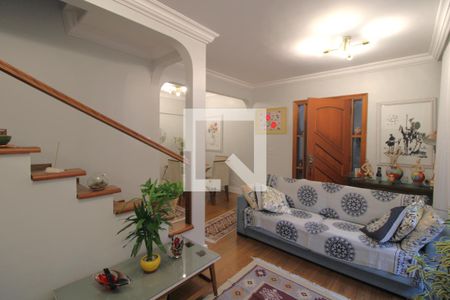 Sala de casa à venda com 3 quartos, 200m² em Campo Grande, São Paulo
