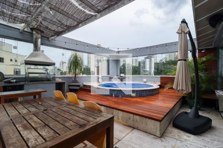 Apartamento à venda com 227m², 3 quartos e 2 vagas Apartamento à venda com 227m², 3 quartos e 2 vagasCobertura