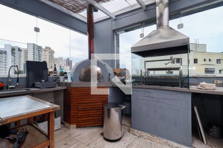 Apartamento à venda com 227m², 3 quartos e 2 vagas Apartamento à venda com 227m², 3 quartos e 2 vagasCobertura