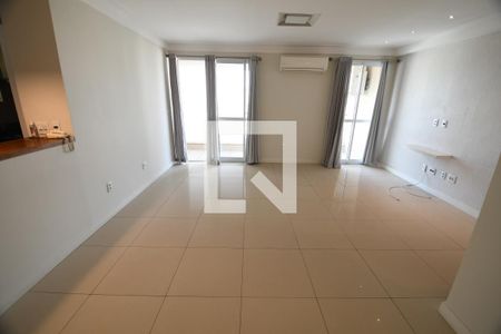 Sala de apartamento para alugar com 2 quartos, 90m² em Cambuí, Campinas