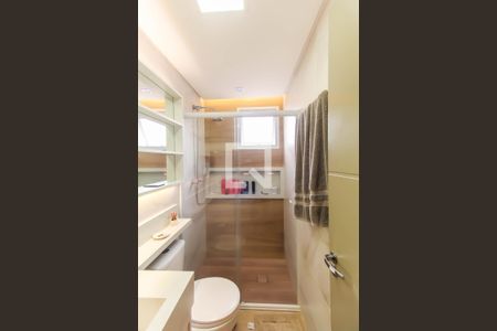 Apartamento à venda com 65m², 2 quartos e 1 vaga Apartamento à venda com 65m², 2 quartos e 1 vagaBanheiro da Suíte 2