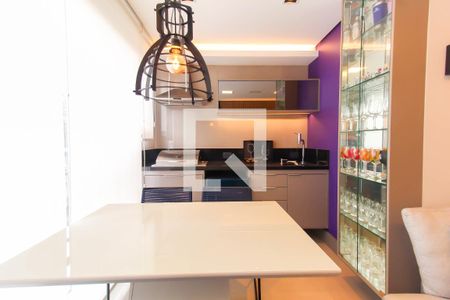 Varanda de apartamento à venda com 2 quartos, 65m² em Vila Bertioga, São Paulo