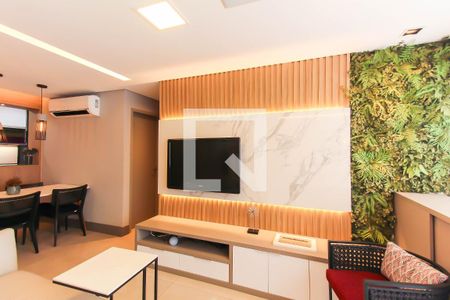 Sala de apartamento à venda com 2 quartos, 65m² em Vila Bertioga, São Paulo