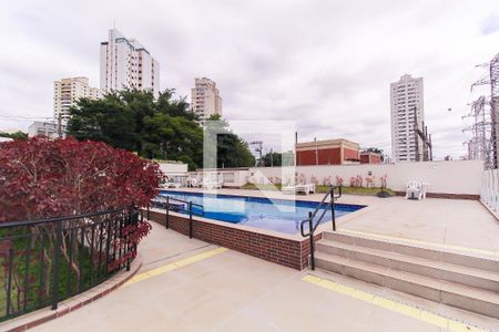 Apartamento à venda com 65m², 2 quartos e 1 vaga Apartamento à venda com 65m², 2 quartos e 1 vagaÁrea comum - Piscina