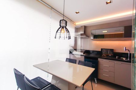Varanda de apartamento à venda com 2 quartos, 65m² em Vila Bertioga, São Paulo