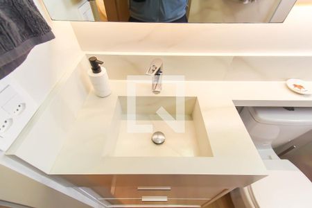 Apartamento à venda com 65m², 2 quartos e 1 vaga Apartamento à venda com 65m², 2 quartos e 1 vagaBanheiro da Suíte 2