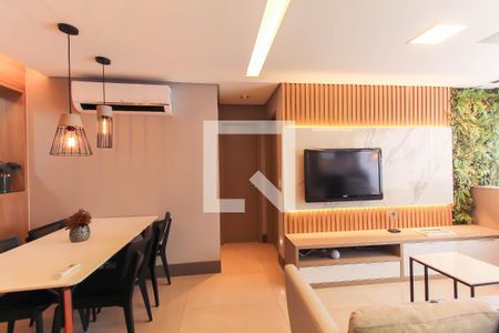 Sala de apartamento à venda com 2 quartos, 65m² em Vila Bertioga, São Paulo