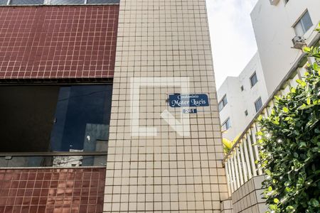 Apartamento para alugar com 78m², 2 quartos e 1 vagaFachada