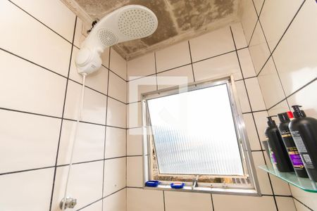 Casa à venda com 195m², 6 quartos e 2 vagas Casa à venda com 195m², 6 quartos e 2 vagasBanheiro