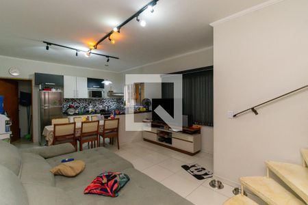 Sala de casa à venda com 6 quartos, 260m² em Vila Primavera, São Paulo
