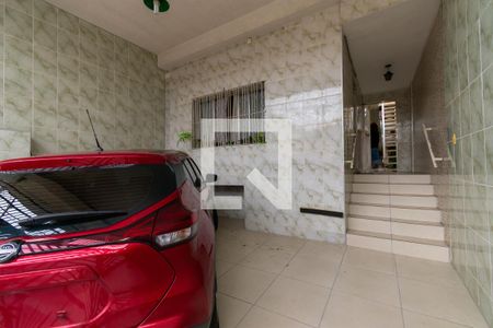 Casa à venda com 195m², 6 quartos e 2 vagas Casa à venda com 195m², 6 quartos e 2 vagasGaragem