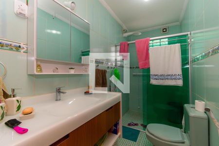 Casa à venda com 195m², 6 quartos e 2 vagas Casa à venda com 195m², 6 quartos e 2 vagasCasa 2 - Banheiro
