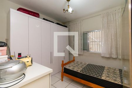 Casa à venda com 195m², 6 quartos e 2 vagas Casa à venda com 195m², 6 quartos e 2 vagasCasa 3 - Quarto 1