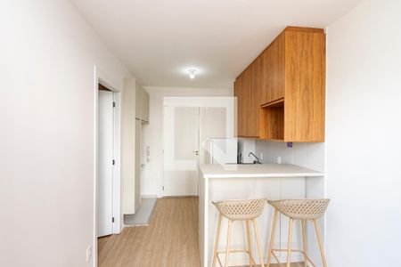 Sala/ Cozinha de apartamento à venda com 1 quarto, 30m² em Campo Belo, São Paulo