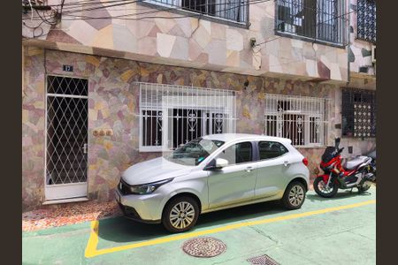 Apartamento para alugar com 80m², 2 quartos e 1 vagaFachada