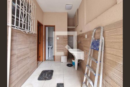 Apartamento para alugar com 80m², 2 quartos e 1 vagaÁrea de Serviço