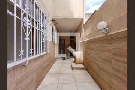 Apartamento para alugar com 80m², 2 quartos e 1 vagaQuintal