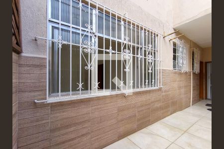 Apartamento para alugar com 80m², 2 quartos e 1 vagaQuintal