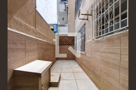 Apartamento para alugar com 80m², 2 quartos e 1 vagaQuintal