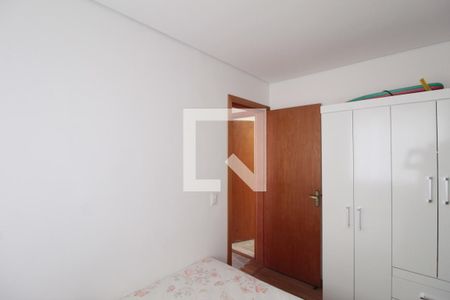 Casa à venda com 90m², 3 quartos e 1 vagaQuarto 2