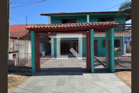 Casa para alugar com 250m², 5 quartos e 2 vagas Casa para alugar com 250m², 5 quartos e 2 vagasFachada