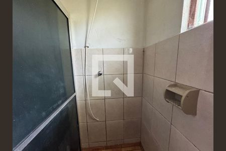 Casa para alugar com 250m², 5 quartos e 2 vagas Casa para alugar com 250m², 5 quartos e 2 vagasBanheiro