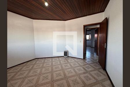 Casa para alugar com 250m², 5 quartos e 2 vagas Casa para alugar com 250m², 5 quartos e 2 vagasQuarto 3