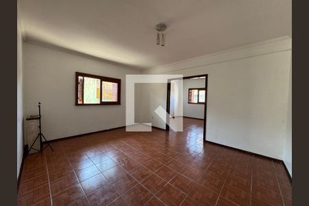 Casa para alugar com 250m², 5 quartos e 2 vagas Casa para alugar com 250m², 5 quartos e 2 vagasSala