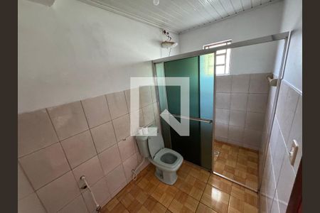 Casa para alugar com 250m², 5 quartos e 2 vagas Casa para alugar com 250m², 5 quartos e 2 vagasBanheiro