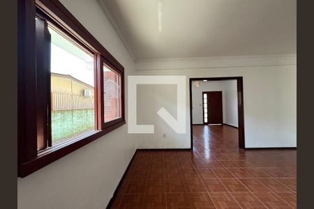 Casa para alugar com 250m², 5 quartos e 2 vagas Casa para alugar com 250m², 5 quartos e 2 vagasSala