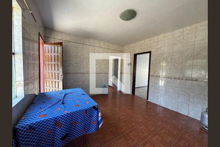 Casa para alugar com 250m², 5 quartos e 2 vagas Casa para alugar com 250m², 5 quartos e 2 vagasCozinha