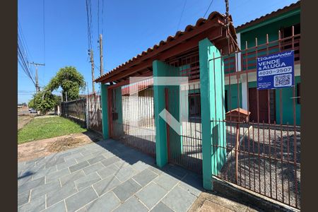 Casa para alugar com 250m², 5 quartos e 2 vagas Casa para alugar com 250m², 5 quartos e 2 vagasFachada