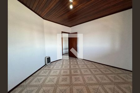 Casa para alugar com 250m², 5 quartos e 2 vagas Casa para alugar com 250m², 5 quartos e 2 vagasQuarto 3