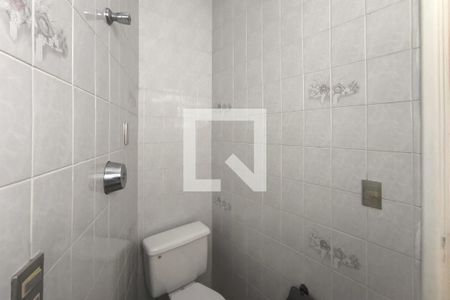 Casa à venda com 725m², 4 quartos e 4 vagasBanheiro 2