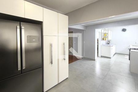 Casa à venda com 725m², 4 quartos e 4 vagasCozinha