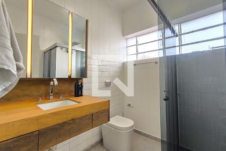 Casa à venda com 725m², 4 quartos e 4 vagasBanheiro