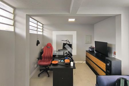 Casa à venda com 725m², 4 quartos e 4 vagasQuarto de Serviço