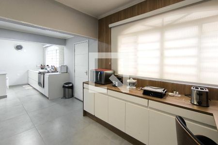 Casa à venda com 725m², 4 quartos e 4 vagasCozinha