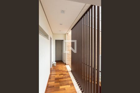 Corredor Suítes de casa de condomínio à venda com 4 quartos, 480m² em Swiss Park, Campinas