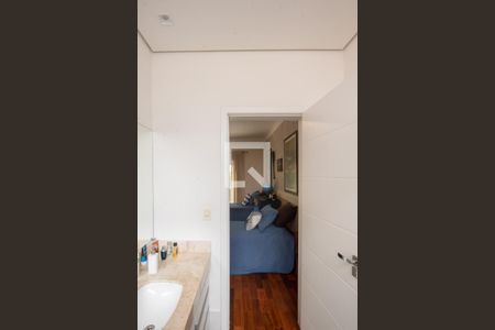 Casa de condomínio à venda com 480m², 4 quartos e 2 vagasBanheiro da Suíte 3