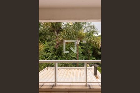 Casa de condomínio à venda com 480m², 4 quartos e 2 vagasVista da Suíte 3