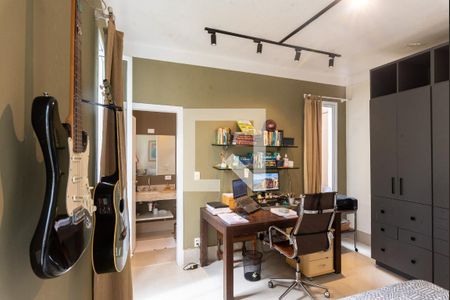 Casa de condomínio à venda com 480m², 4 quartos e 2 vagasSuíte 4