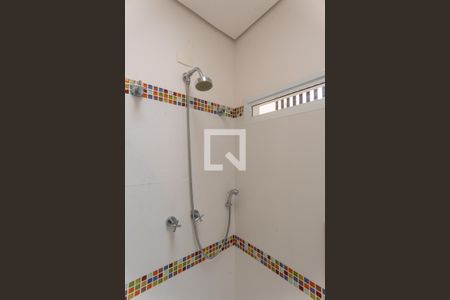 Casa de condomínio à venda com 480m², 4 quartos e 2 vagasBanheiro da Suíte 2