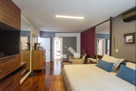 Casa de condomínio à venda com 480m², 4 quartos e 2 vagasSuíte 1