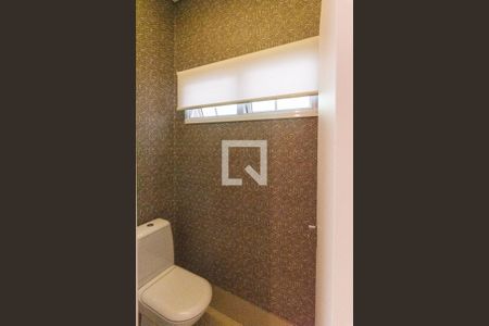 Casa de condomínio à venda com 480m², 4 quartos e 2 vagasLavabo