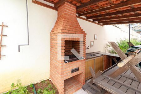 Apartamento à venda com 54m², 2 quartos e 1 vaga Apartamento à venda com 54m², 2 quartos e 1 vagaChurrasqueira