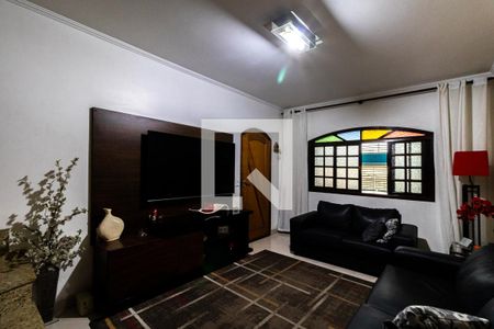 Sala  de casa à venda com 3 quartos, 220m² em Vila Jacuí, São Paulo