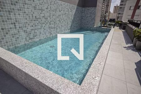 Apartamento à venda com 27m², 1 quarto e sem vaga Apartamento à venda com 27m², 1 quarto e sem vagaÁrea comum - Piscina